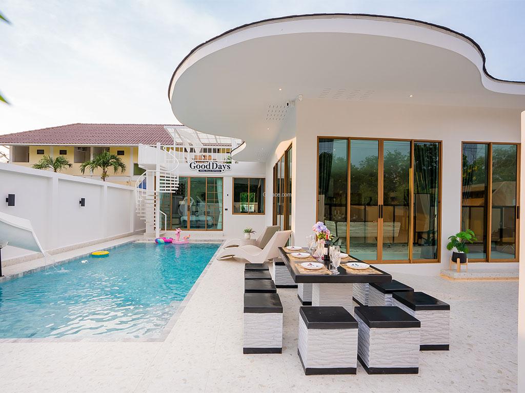 กู๊ด เดย์ พูลวิลล่า